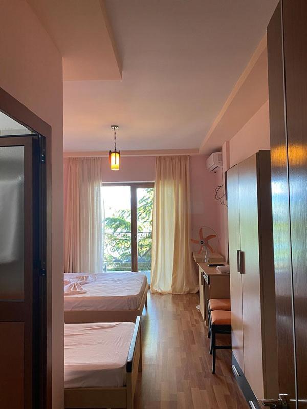 Lini Kukesi Resort Aldo מראה חיצוני תמונה