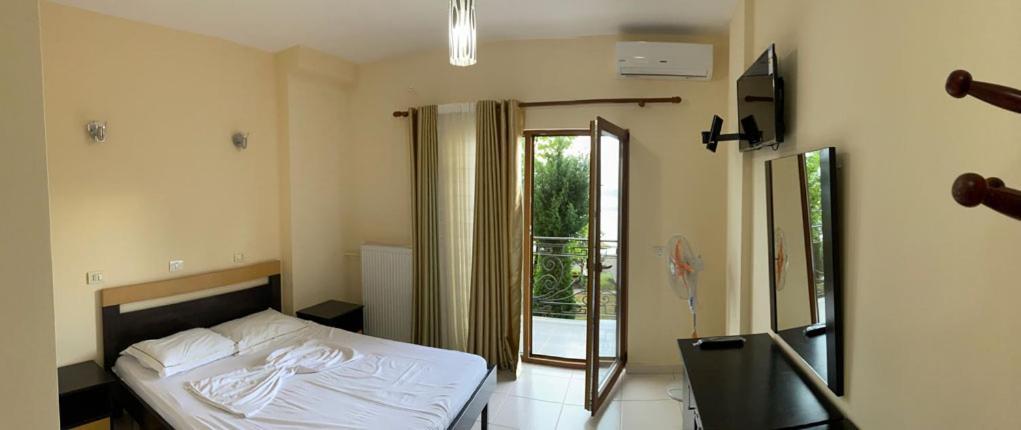 Lini Kukesi Resort Aldo מראה חיצוני תמונה
