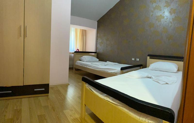 Lini Kukesi Resort Aldo מראה חיצוני תמונה